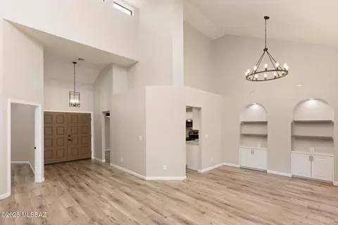 Living - 6952 E Cicada Ct, Tucson, AZ 85750 photo 1 of 4