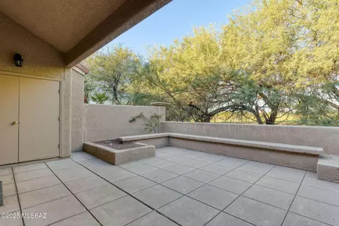 Exterior - 6952 E Cicada Ct, Tucson, AZ 85750 photo 4 of 8