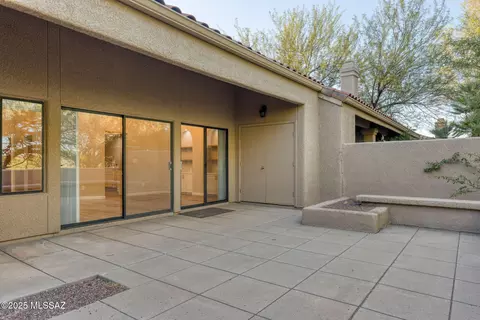 Exterior - 6952 E Cicada Ct, Tucson, AZ 85750 photo 8 of 8