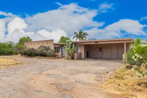 1490 W Liddell Dr, Tucson, AZ 85704