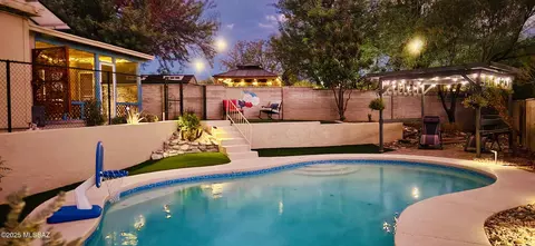 1111 N Sunspot Pl, Tucson, AZ 85715