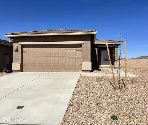 7358 W Coastal Plain Way, Tucson, AZ 85757