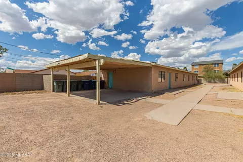 1021 E 24th St, Tucson, AZ 85713
