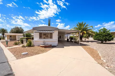 10705 N Mont Blanc Ave, Oro Valley, AZ 85737