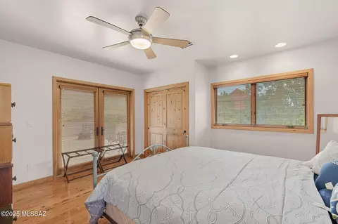 Bedroom - 11308 E Bisbee Ave, Mount Lemmon, AZ 85619 photo 5 of 8