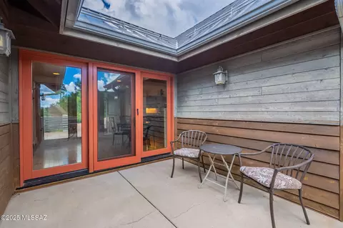 Exterior - 11308 E Bisbee Ave, Mount Lemmon, AZ 85619 photo 4 of 10
