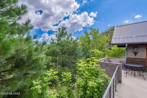 Exterior - 11308 E Bisbee Ave, Mount Lemmon, AZ 85619 photo 9 of 10