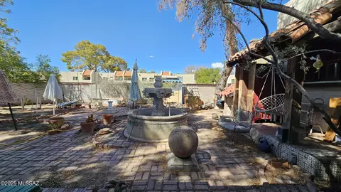 Exterior - 2401 E Mitchell St, Tucson, AZ 85719 photo 6 of 10
