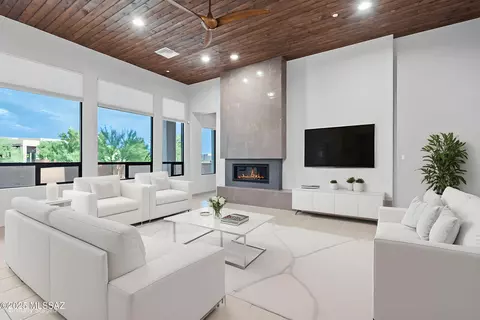 12360 N Carpas Wash Dr, Marana, AZ 85658