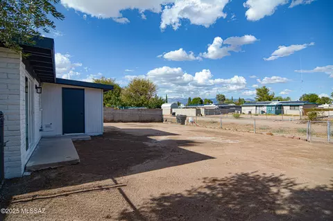 Exterior - 7149 E Freestone Dr, Tucson, AZ 85730 photo 2 of 4