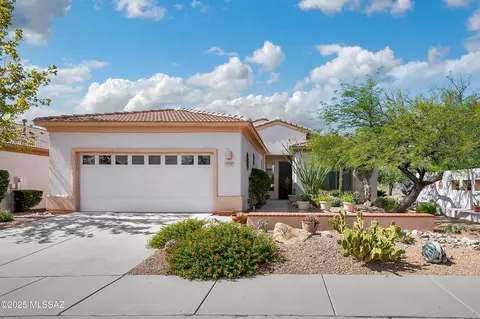 1961 W Via Del Pulpo, Green Valley, AZ 85622