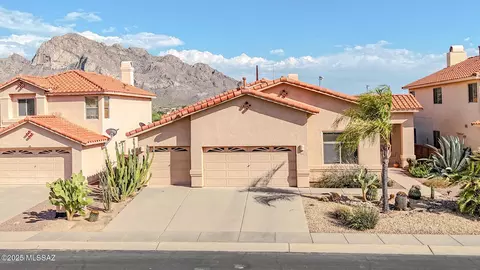 601 W Sendero Claro, Tucson, AZ 85737