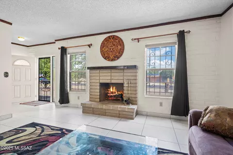 7530 E Stella Rd, Tucson, AZ 85730