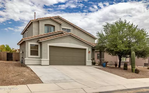 11770 W Hackney Dr, Marana, AZ 85653