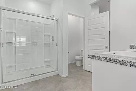 Bath - 13968 E Crotalus Way E, Vail, AZ 85641 photo 1 of 1