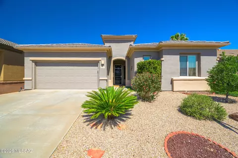 5860 S Painted Canyon Dr, Green Valley, AZ 85622