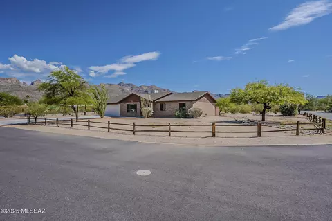 10037 E Sierrita Pl, Tucson, AZ 85749