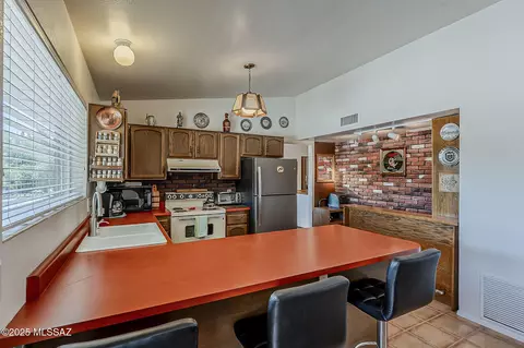 10037 E Sierrita Pl, Tucson, AZ 85749 photo 5