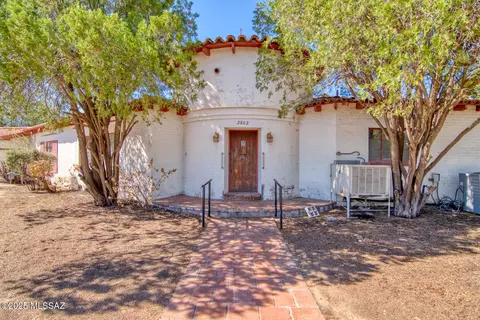 2802 E Via Rotunda, Tucson, AZ 85716