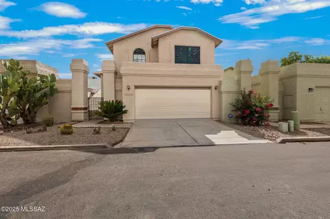 8738 N Auriga Way, Tucson, AZ 85742