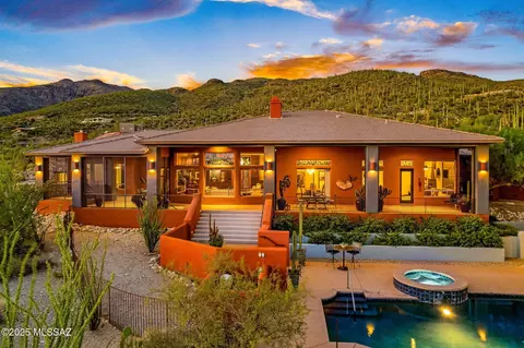 5231 N Winnetka Ct, Tucson, AZ 85749