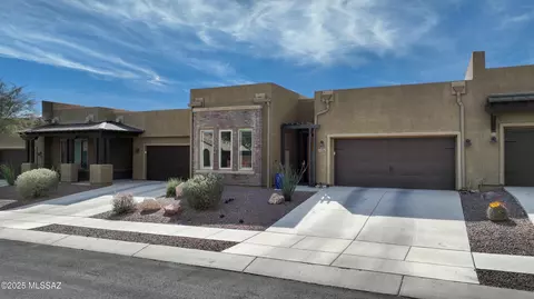 13229 N Chiracahua Peak Dr, Oro Valley, AZ 85755
