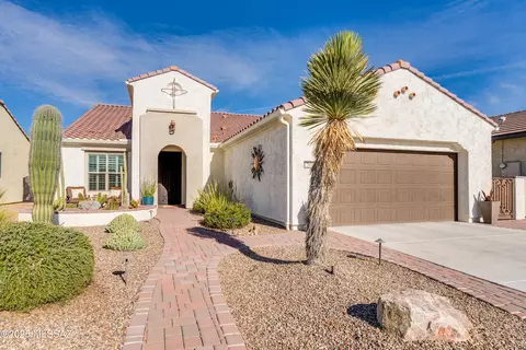 2605 E Josephine View Dr, Green Valley, AZ 85614