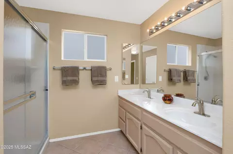 63577 E Whispering Tree Ln, Tucson, AZ 85739 photo 24