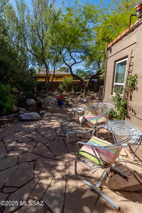 Exterior - 2116 E 8th St, Tucson, AZ 85719 photo 3 of 6