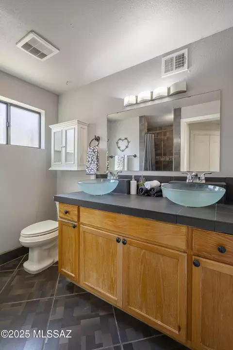 Bath - 9111 E 29th St, Tucson, AZ 85710 photo 1 of 3