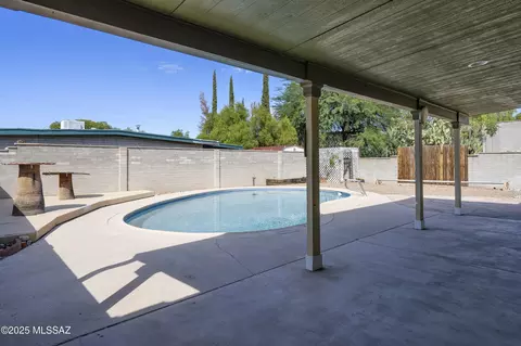 Exterior - 9111 E 29th St, Tucson, AZ 85710 photo 3 of 5