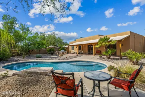 1852 N Arcadia Ave, Tucson, AZ 85712