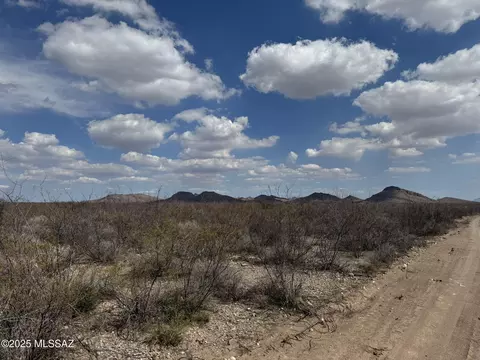 4 7 Acres La Cienega, Douglas, AZ 85607 photo 4