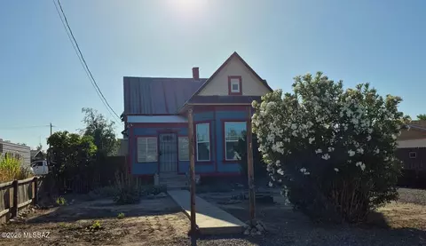 216 S 6th Ave, Safford, AZ 85546