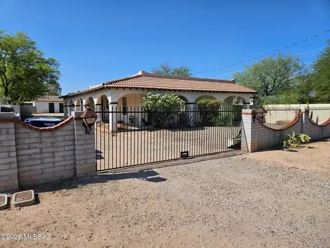 3438 E Bermuda St, Tucson, AZ 85716