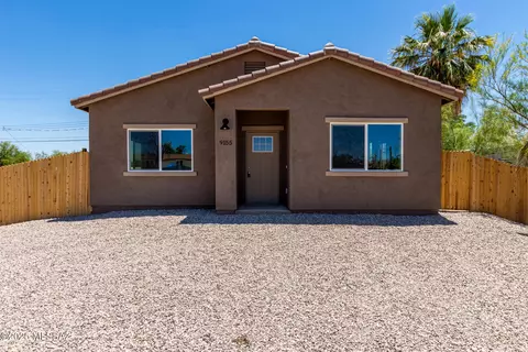 9155 W Floyd St, Tucson, AZ 85735