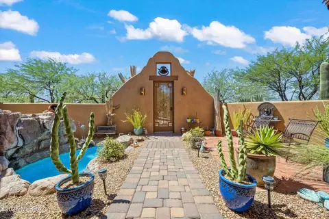 8639 S Triangle K Ranch Pl, Vail, AZ 85641 photo 2
