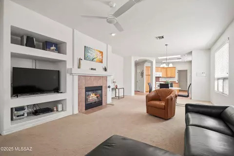 2911 N Placita Rancho Agave, Tucson, AZ 85715