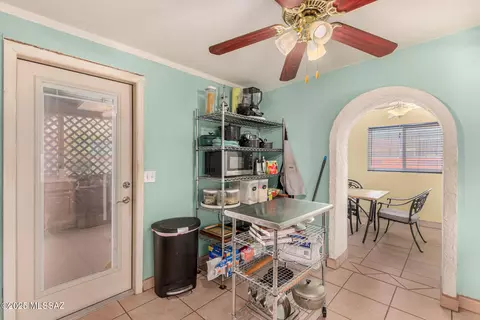 Kitchen - 2961 E 30th St, Tucson, AZ 85713 photo 3 of 4