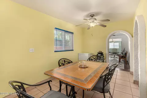 Dining - 2961 E 30th St, Tucson, AZ 85713 photo 3 of 4