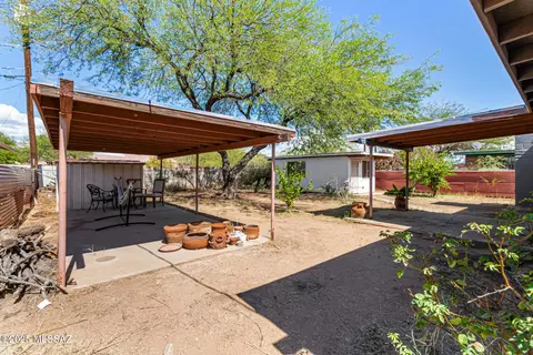 Exterior - 2961 E 30th St, Tucson, AZ 85713 photo 11 of 13