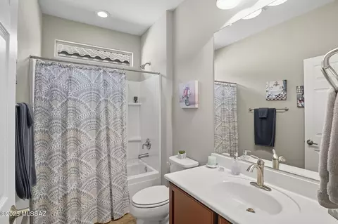 Bath - 14065 E Troika St, Vail, AZ 85641 photo 2 of 2