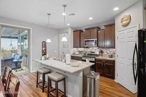 Kitchen - 14065 E Troika St, Vail, AZ 85641 photo 2 of 5