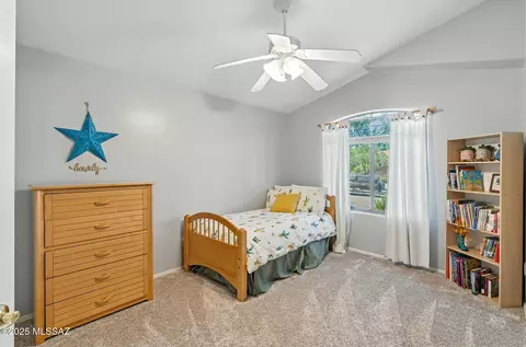 Bedroom - 14067 E Fairway Bluff Ct, Vail, AZ 85641 photo 4 of 5