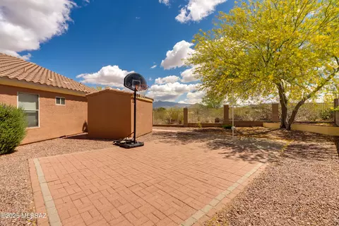 Exterior - 14067 E Fairway Bluff Ct, Vail, AZ 85641 photo 11 of 12