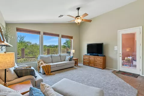 Living - 14067 E Fairway Bluff Ct, Vail, AZ 85641 photo 5 of 8