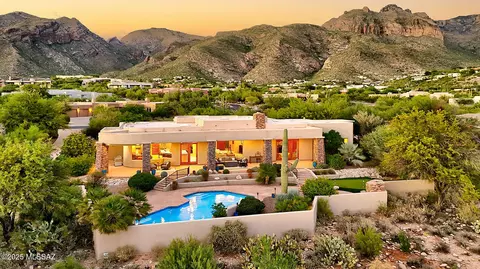 2202 E Quiet Canyon Dr, Tucson, AZ 85718