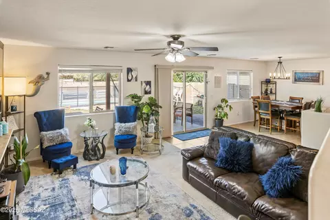 Living - 8002 Nautilus Dr, Tucson, AZ 85756 photo 5 of 5