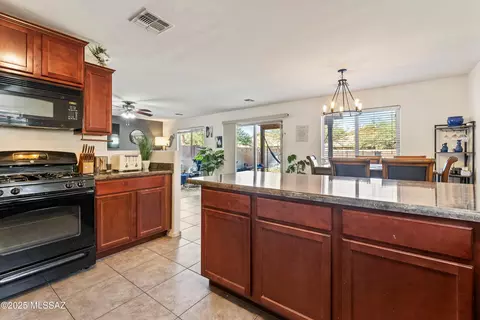 Kitchen - 8002 Nautilus Dr, Tucson, AZ 85756 photo 4 of 4