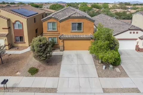 8002 Nautilus Dr, Tucson, AZ 85756